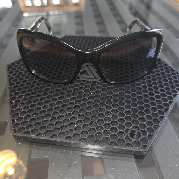 Versace Black Women's Sunglasses - Picture 2 of 8